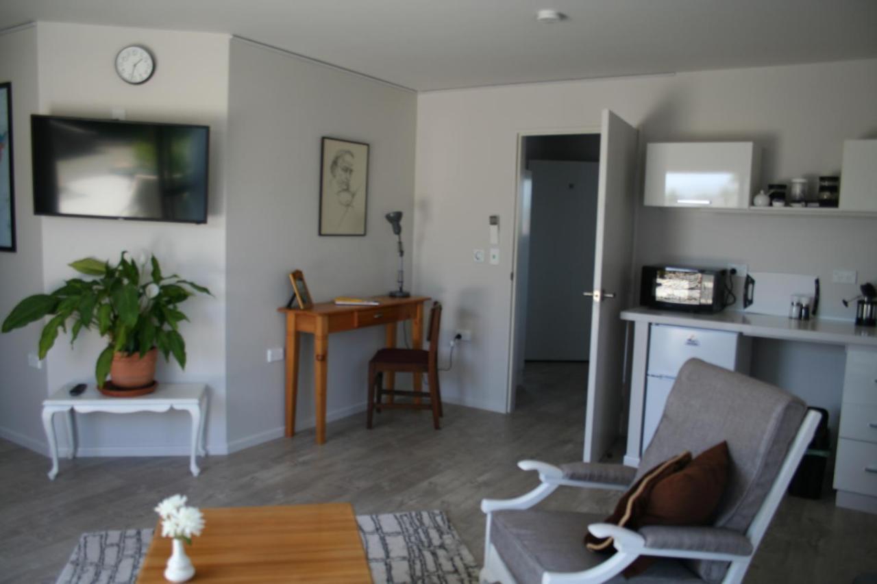 Ahava Bed & Breakfast Waimate Экстерьер фото