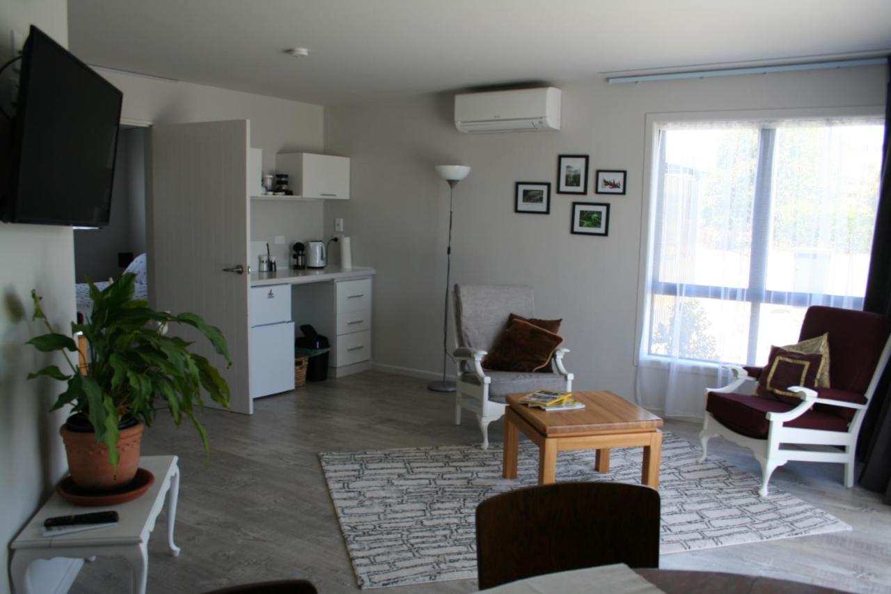 Ahava Bed & Breakfast Waimate Экстерьер фото